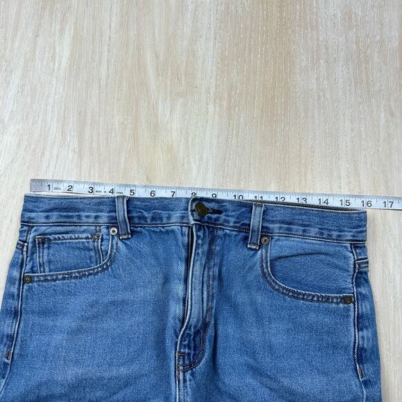 American Eagle Mom Short High Waisted Blue Medium Wash Denim Jean Shorts 10 - Picture 5 of 13